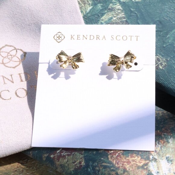 Kendra Scott x LoveShackFancy Bow White Crystal Stud Earrings - Picture 1 of 2